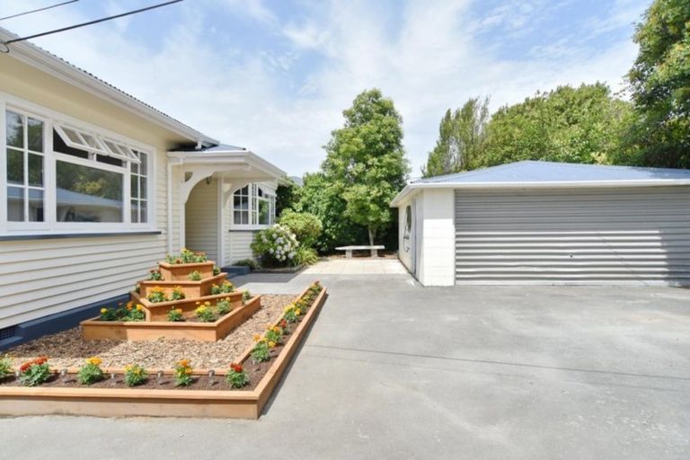 Photo of property in 42 Hinemoa Street, Spreydon, Christchurch, 8024