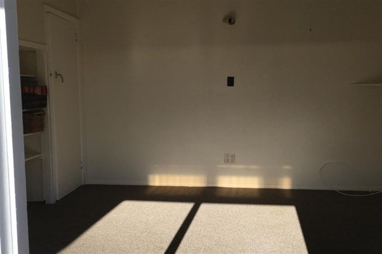 Photo of property in 5 Park Road, Paraparaumu Beach, Paraparaumu, 5032