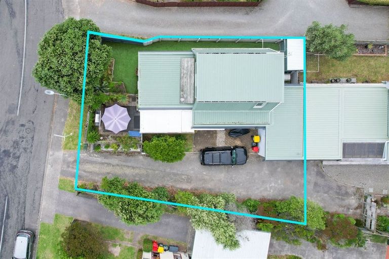 Photo of property in 9a Olive Terrace, Paraparaumu Beach, Paraparaumu, 5032