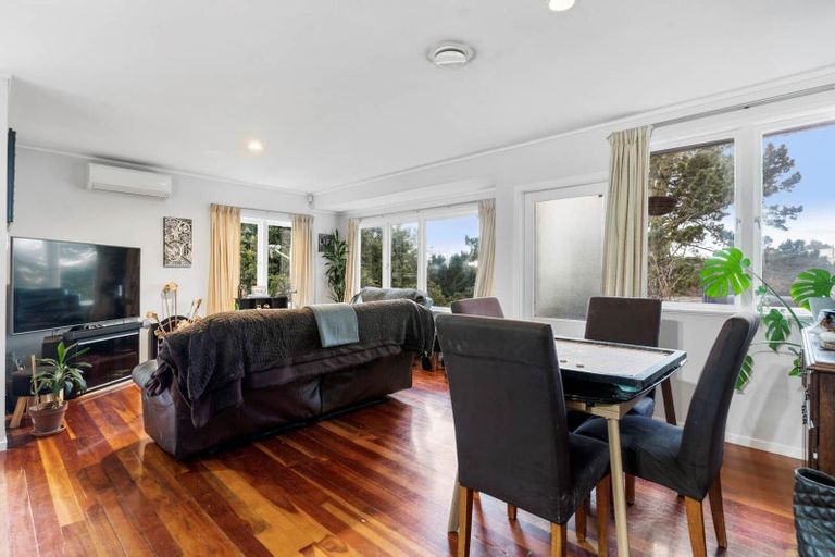 Photo of property in 17 Lysander Crescent, Beach Haven, Auckland, 0626