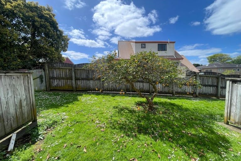 Photo of property in 3/21a Landscape Road, Papatoetoe, Auckland, 2025