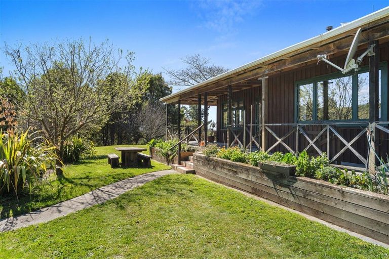 Photo of property in 175 Awa Awa Road, Tasman, Upper Moutere, 7173