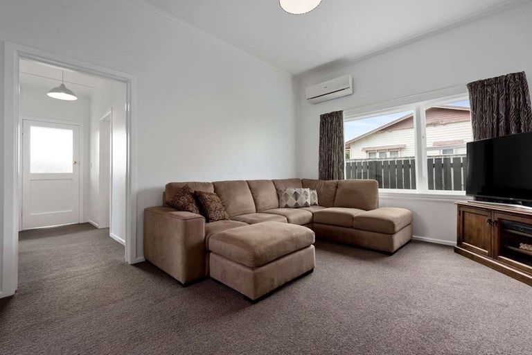 Photo of property in 28 Liverpool Street, Trentham, Upper Hutt, 5018