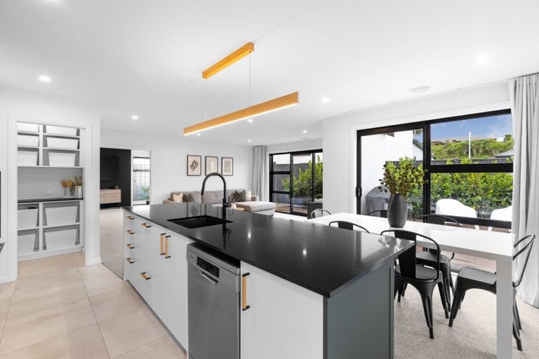 Photo of property in 7 Gratitude Way, Kelvin Grove, Palmerston North, 4414