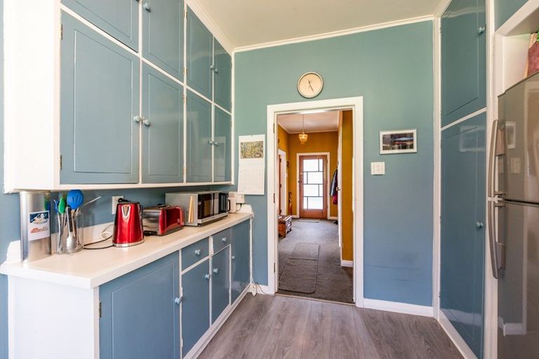 Photo of property in 30 Hindmarsh Street, Johnsonville, Wellington, 6037