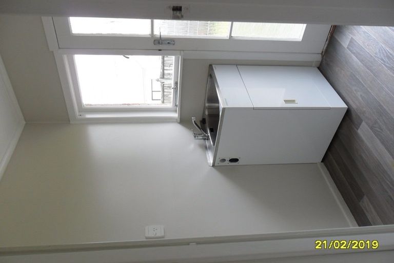 Photo of property in 2/20 Queen Street, Cambridge, 3434