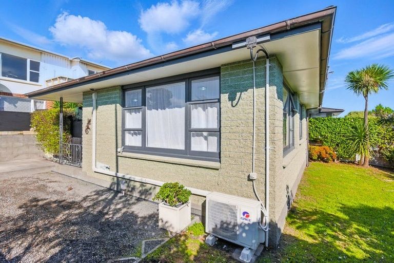 Photo of property in 319 Kapiti Road, Paraparaumu Beach, Paraparaumu, 5032