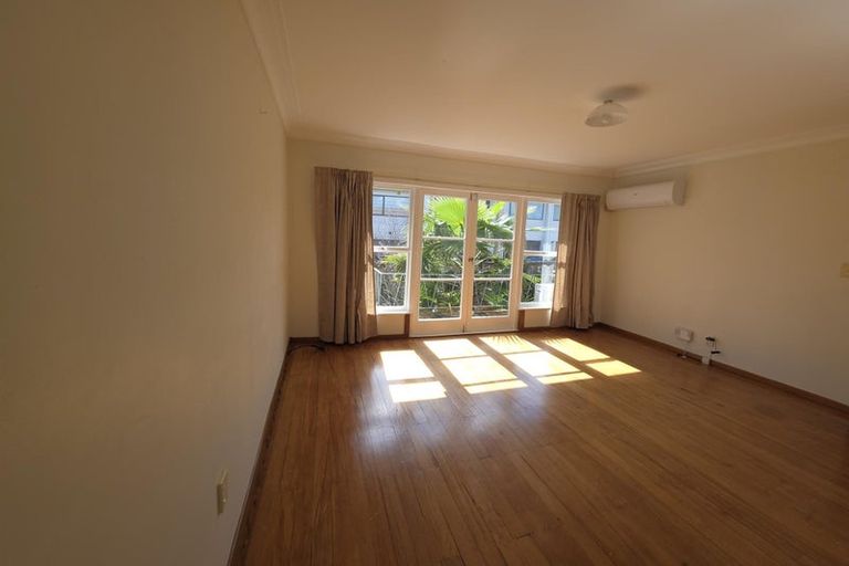 Photo of property in 7 Corin Avenue, Manurewa, Auckland, 2102