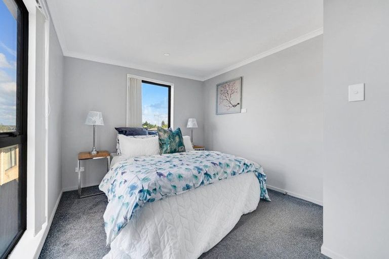 Photo of property in 1/30 Hillcrest Road, Papatoetoe, Auckland, 2025