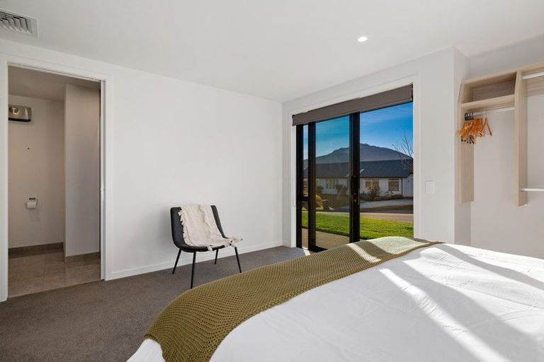 Photo of property in 20 Infinity Drive, Wanaka, 9305