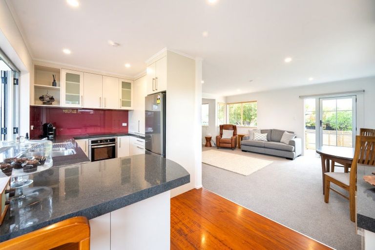 Photo of property in 18 Hyla Road, Haumoana, 4102