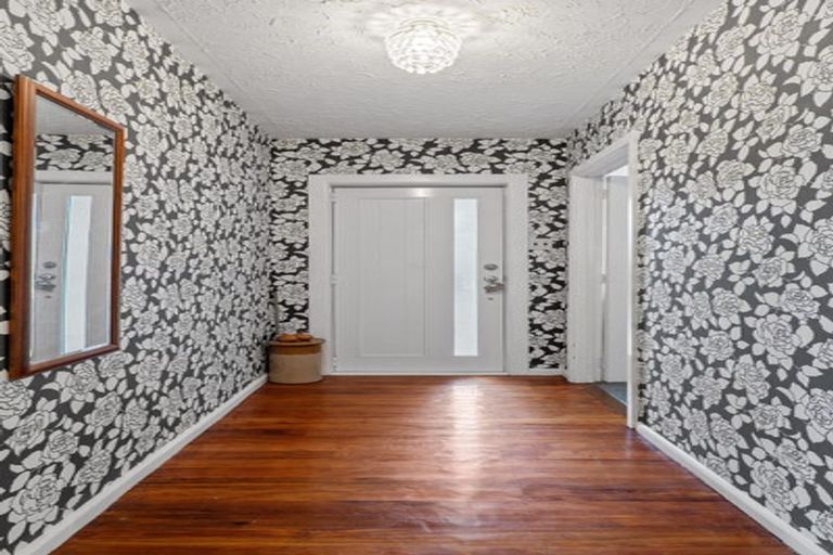 Photo of property in 69 Gregan Crescent, Burnside, Christchurch, 8053