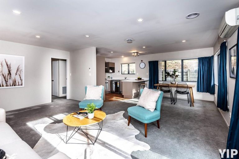 Photo of property in 36c Horokiwi Road West, Newlands, Wellington, 6037