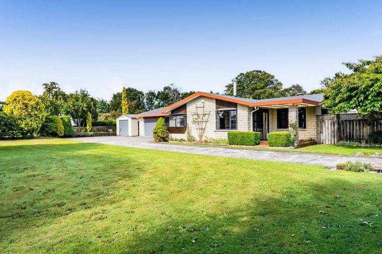 Photo of property in 37 Pembroke Road East, Stratford, 4332