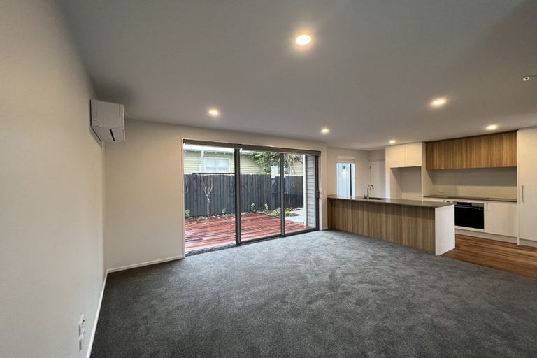 Photo of property in 2/129 Tancred Street, Linwood, Christchurch, 8062