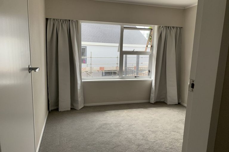 Photo of property in 53 Marellen Drive, Red Beach, 0932