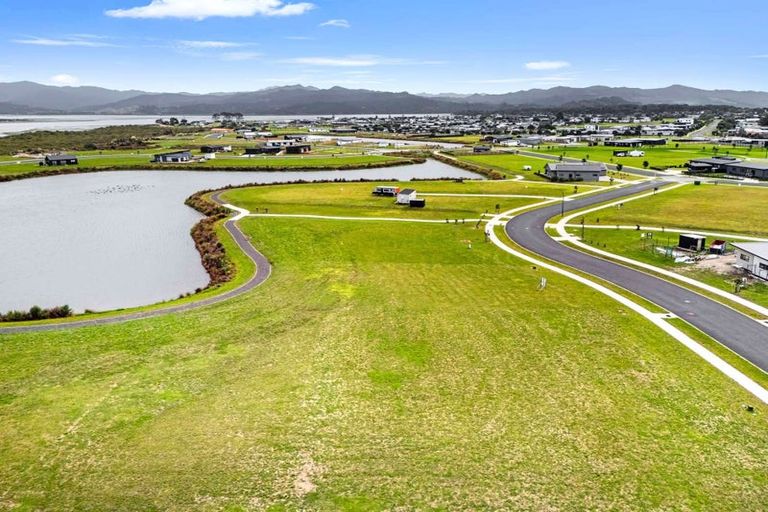 Photo of property in 122 Kopani Road, Matarangi, 3592