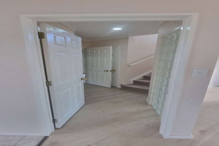 Photo of property in 4/96 Elliot Street, Howick, Auckland, 2014