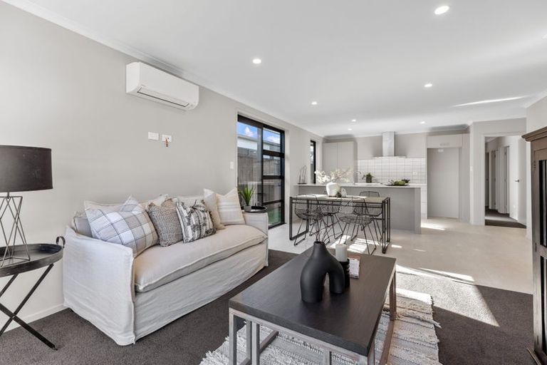 Photo of property in 8 Rockefeller Street, Papamoa, 3118