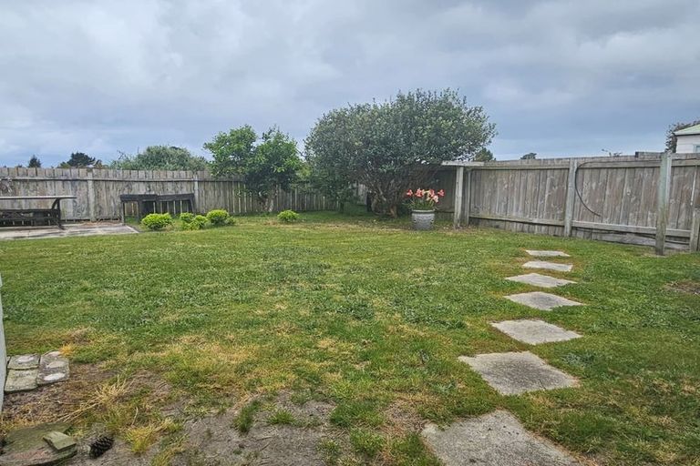 Photo of property in 21 Kuparu Place, Ruakaka, 0116