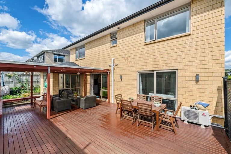 Photo of property in 42 Castlederg Drive, Flat Bush, Auckland, 2019