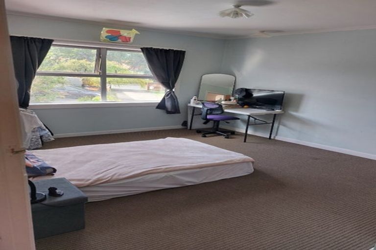 Photo of property in 4/162 Onewa Road, Northcote, Auckland, 0627