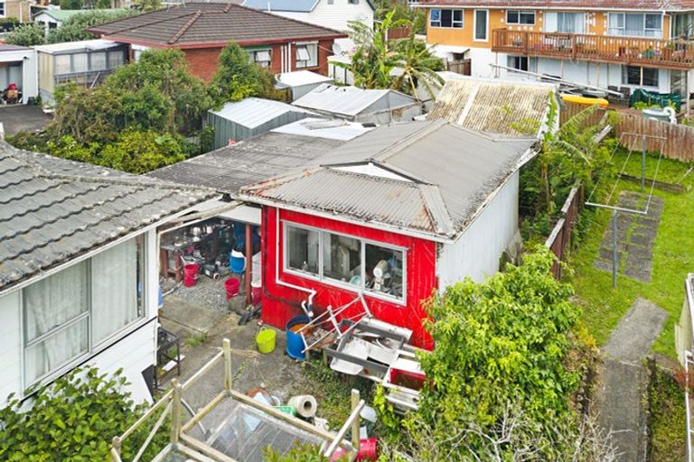 Photo of property in 5 Allington Road, Massey, Auckland, 0614