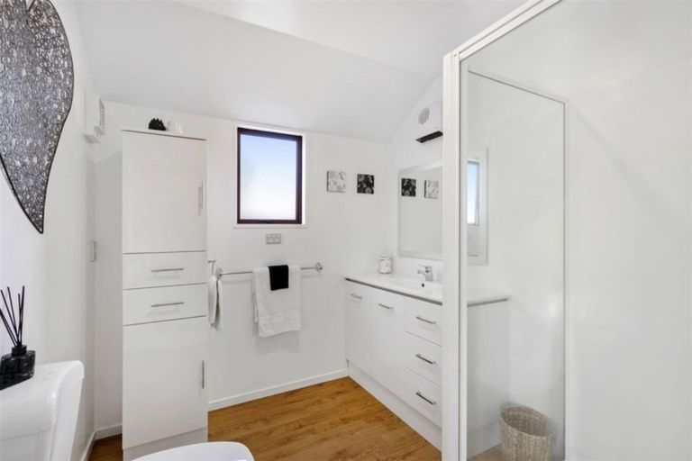 Photo of property in 5 Rembrandt Drive, Rolleston, 7614