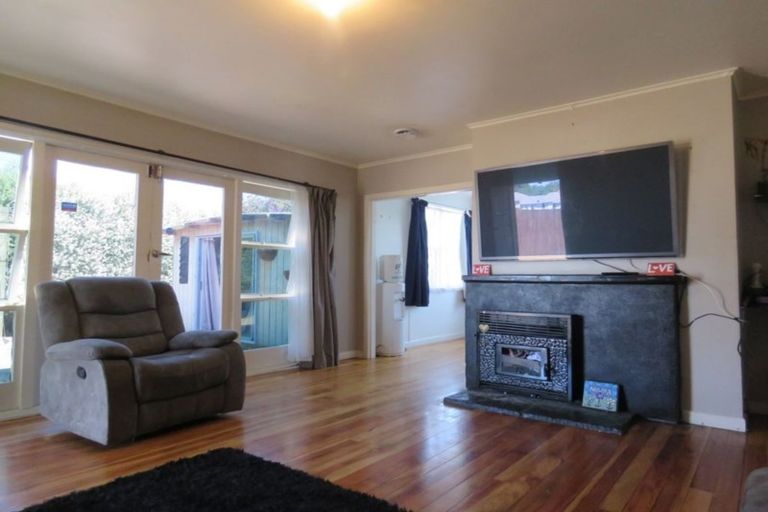 Photo of property in 325 Hazelmere Crescent, Te Awamutu, 3800