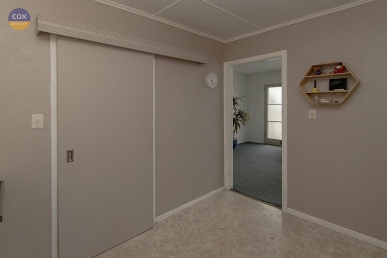 Photo of property in 102 Karaitiana Street, Frimley, Hastings, 4120