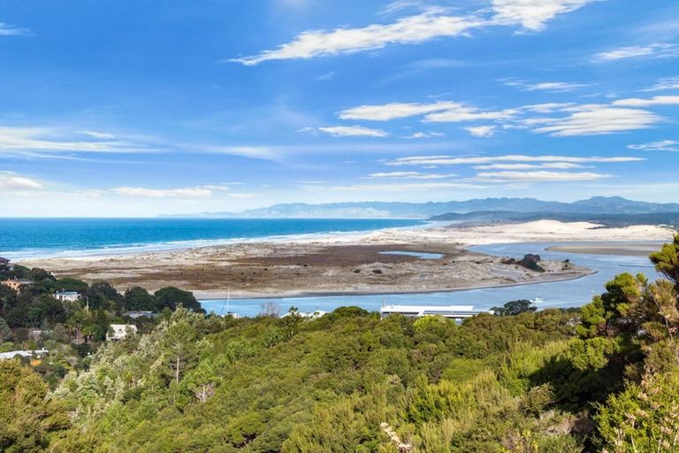 Photo of property in 7 Cape Rodney Place, Mangawhai Heads, Mangawhai, 0505