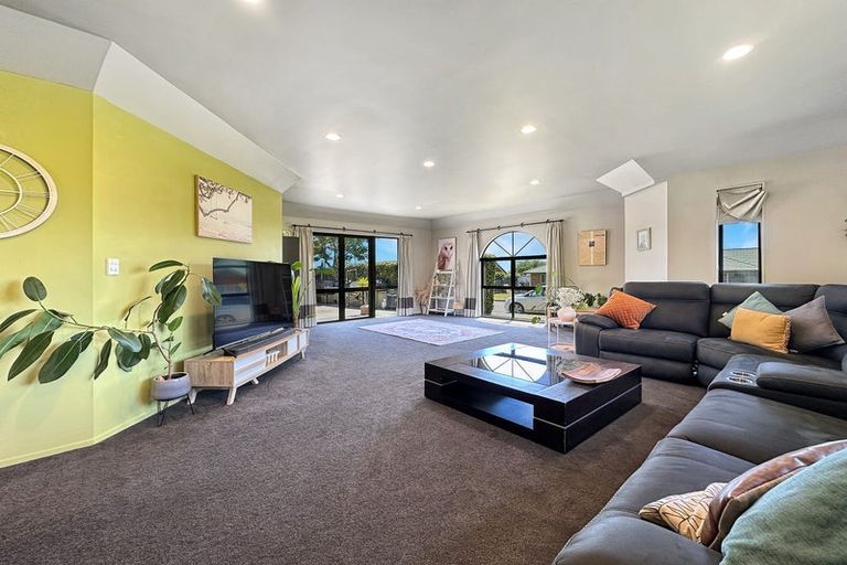 Photo of property in 1 Ashwood Drive, Witherlea, Blenheim, 7201