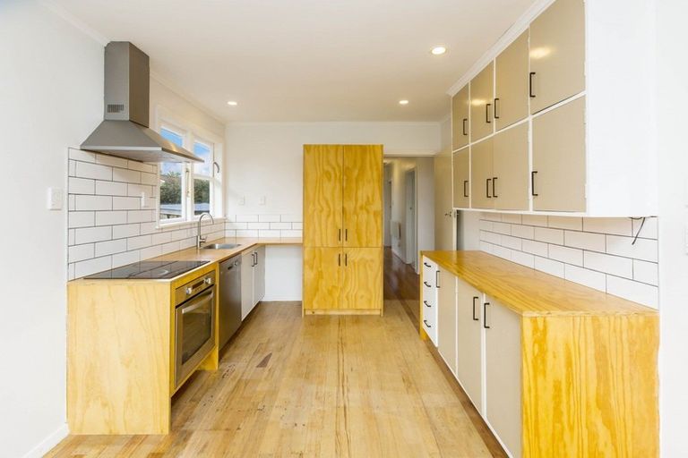Photo of property in 9 Byron Street, Trentham, Upper Hutt, 5018