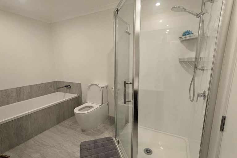 Photo of property in 26/1 Scott Road, Hobsonville, Auckland, 0616