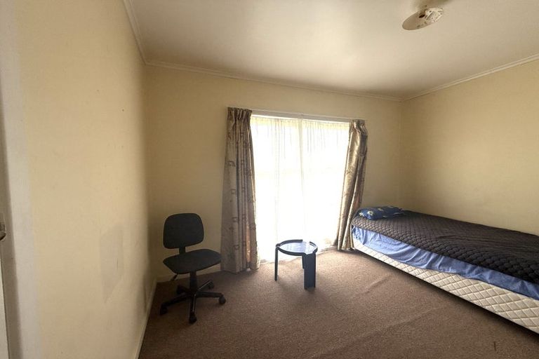 Photo of property in 13 Reiman Street, New Lynn, Auckland, 0600