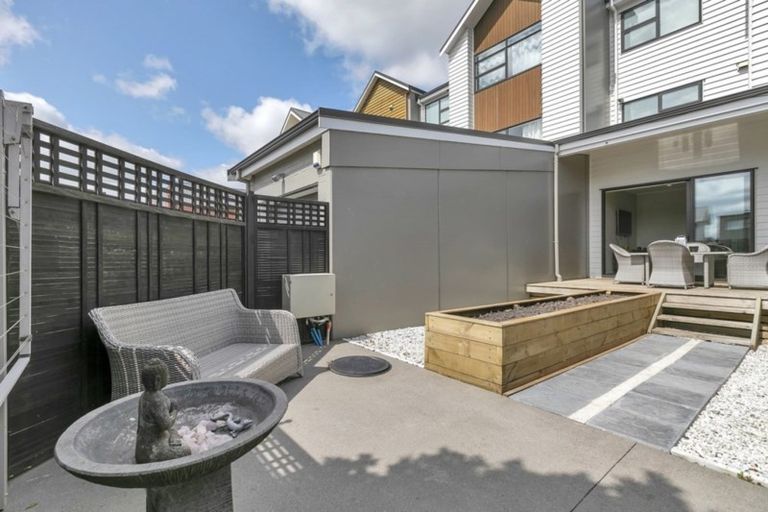 Photo of property in 30 Squadron Drive, Hobsonville, Auckland, 0616