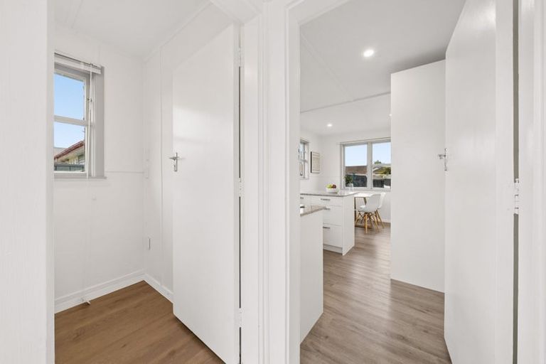 Photo of property in 58 Thackeray Street, Trentham, Upper Hutt, 5018
