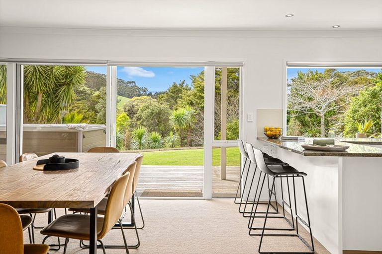 Photo of property in 29 Riverglade Lane, Matakana, Warkworth, 0985