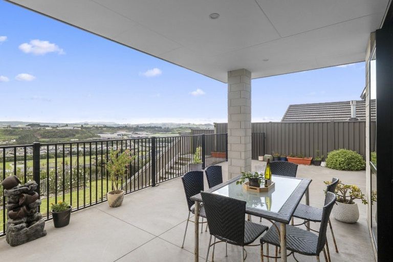 Photo of property in 5 Robley Road, Pyes Pa, Tauranga, 3112