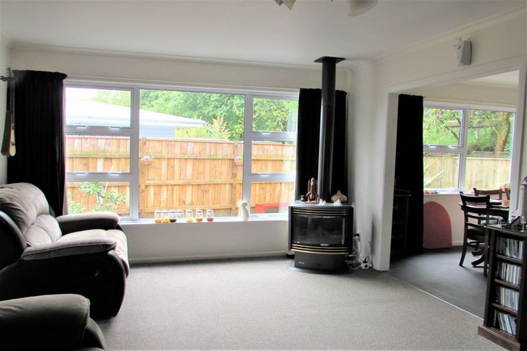 Photo of property in 5 Longfellow Street, Trentham, Upper Hutt, 5018