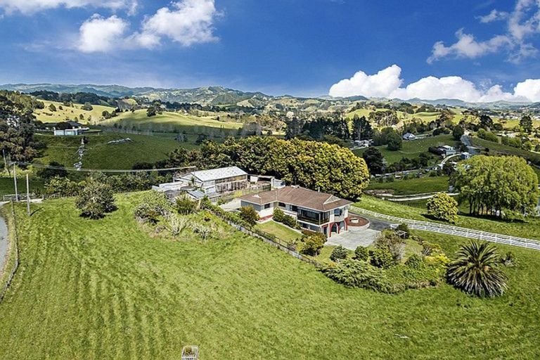 Photo of property in 102 Mckinney Road, Warkworth, 0981
