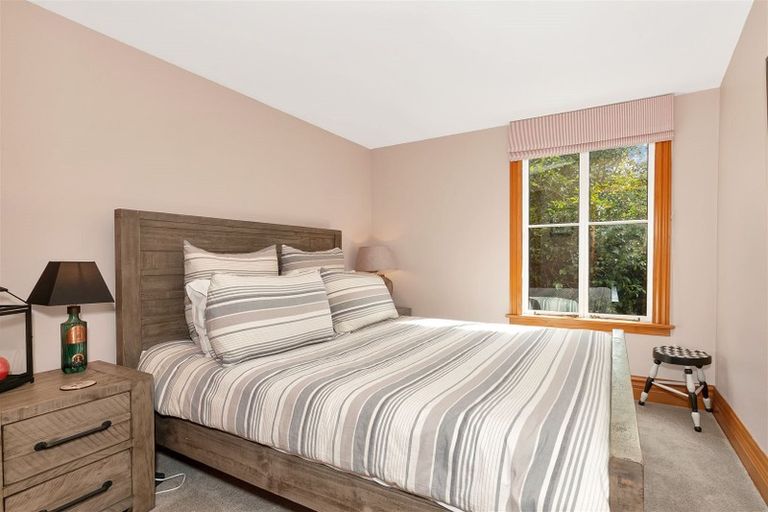 Photo of property in 76 Newnham Street, Rangiora, 7400