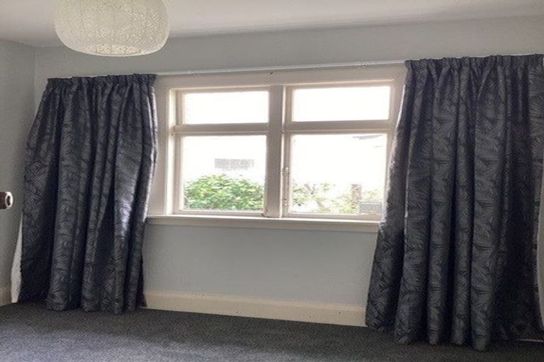 Photo of property in 11 Alpha Avenue, Strowan, Christchurch, 8052