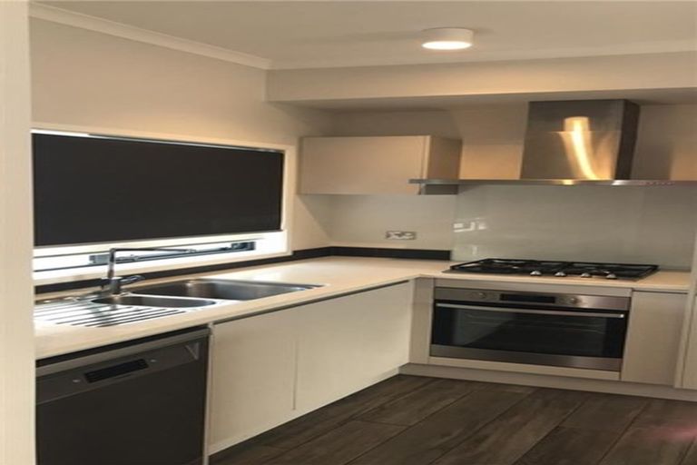 Photo of property in 174 Hobsonville Point Road, Hobsonville, Auckland, 0616