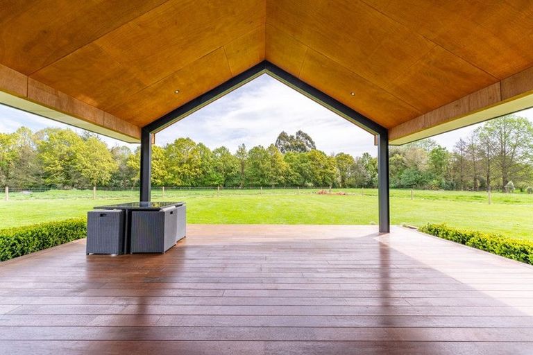 Photo of property in 114 Station Road, Temuka, 7985