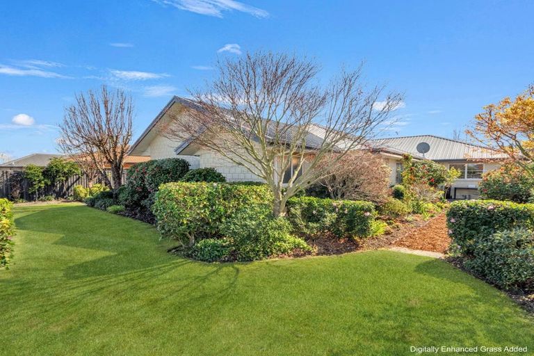 Photo of property in 6 Ascot Place, Rangiora, 7400