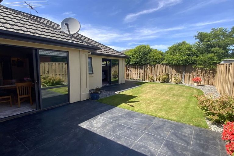 Photo of property in 9 Mahlet Street, Northwood, Christchurch, 8051