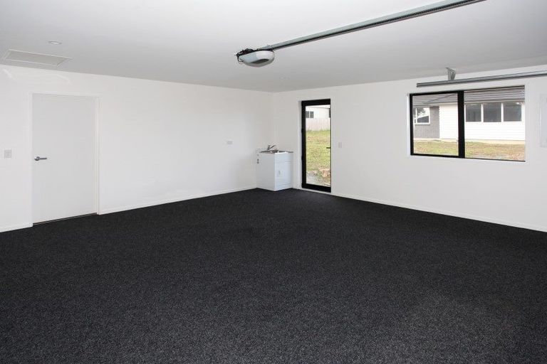 Photo of property in 8 Glory Way, Buckland, Pukekohe, 2677