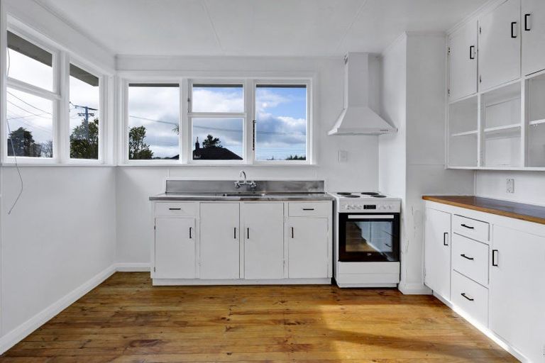 Photo of property in 5 Avon Street, Stratford, 4332