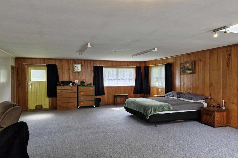 Photo of property in 5a Burgess Hill Road, Burgess Park, New Plymouth, 4371